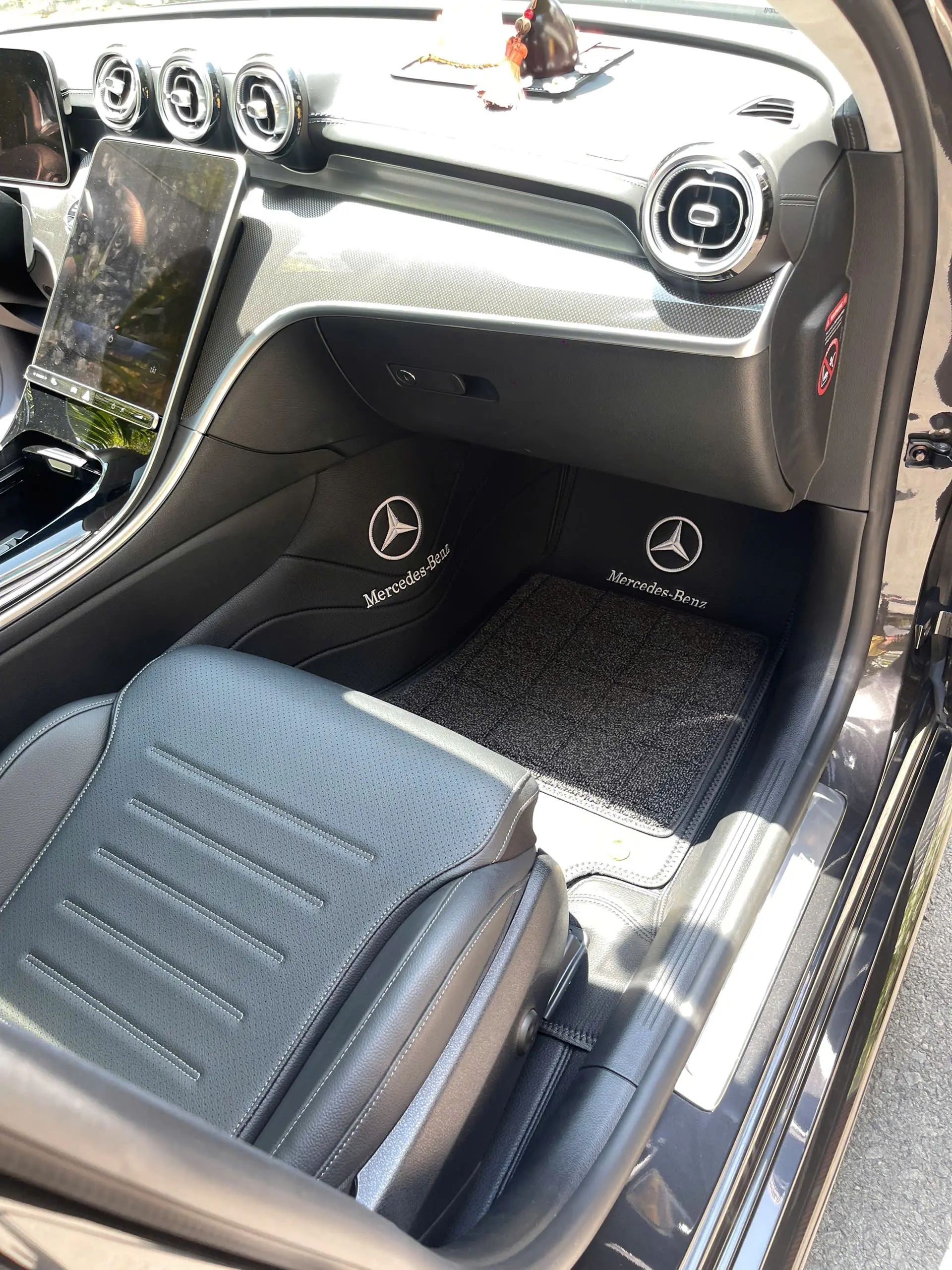 Thảm Lót Sàn 360 Mercedes C200, C300 Cao Cấp