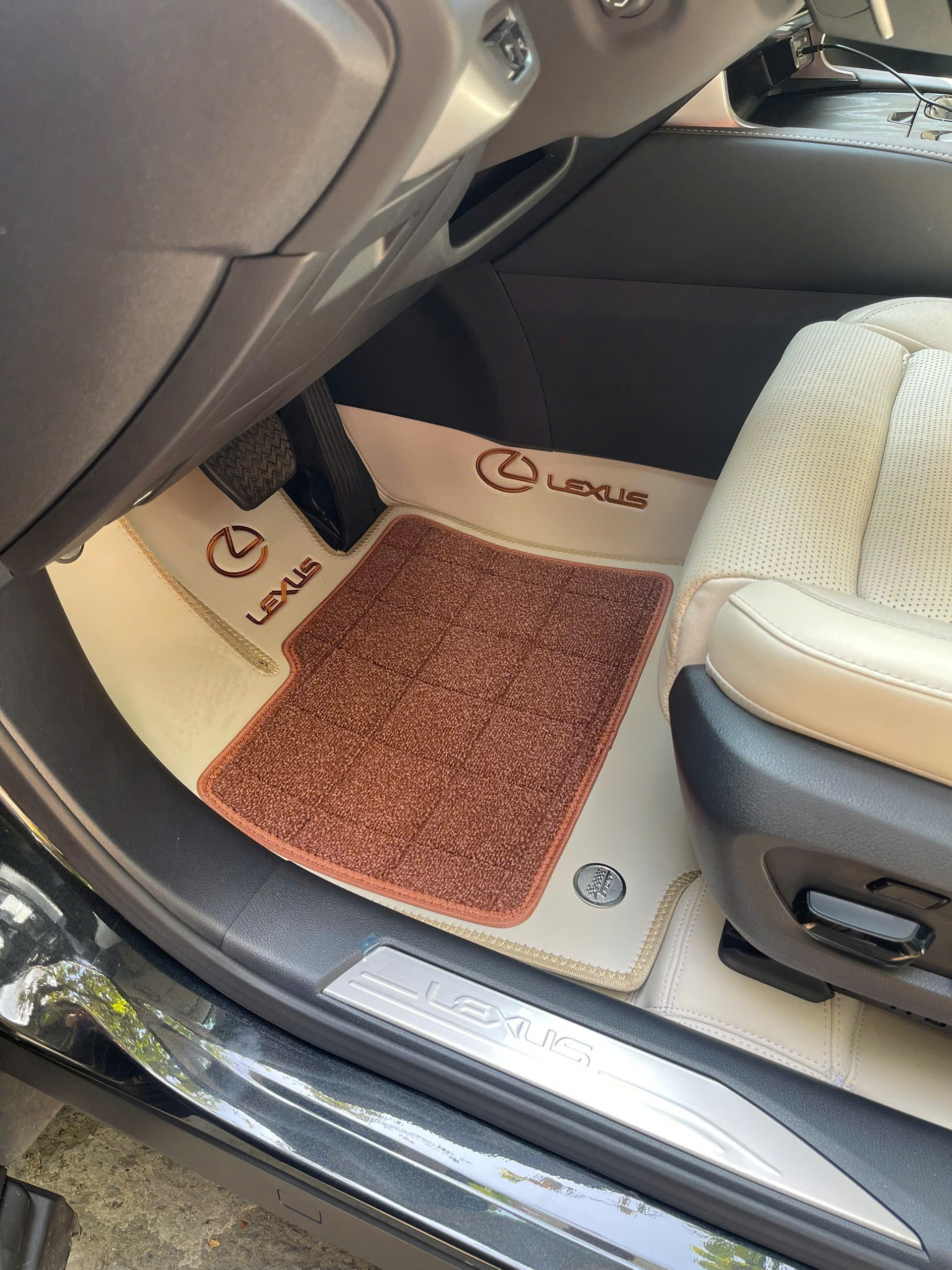Thảm Lót Sàn 360 Lexus RX350h Luxury 2026