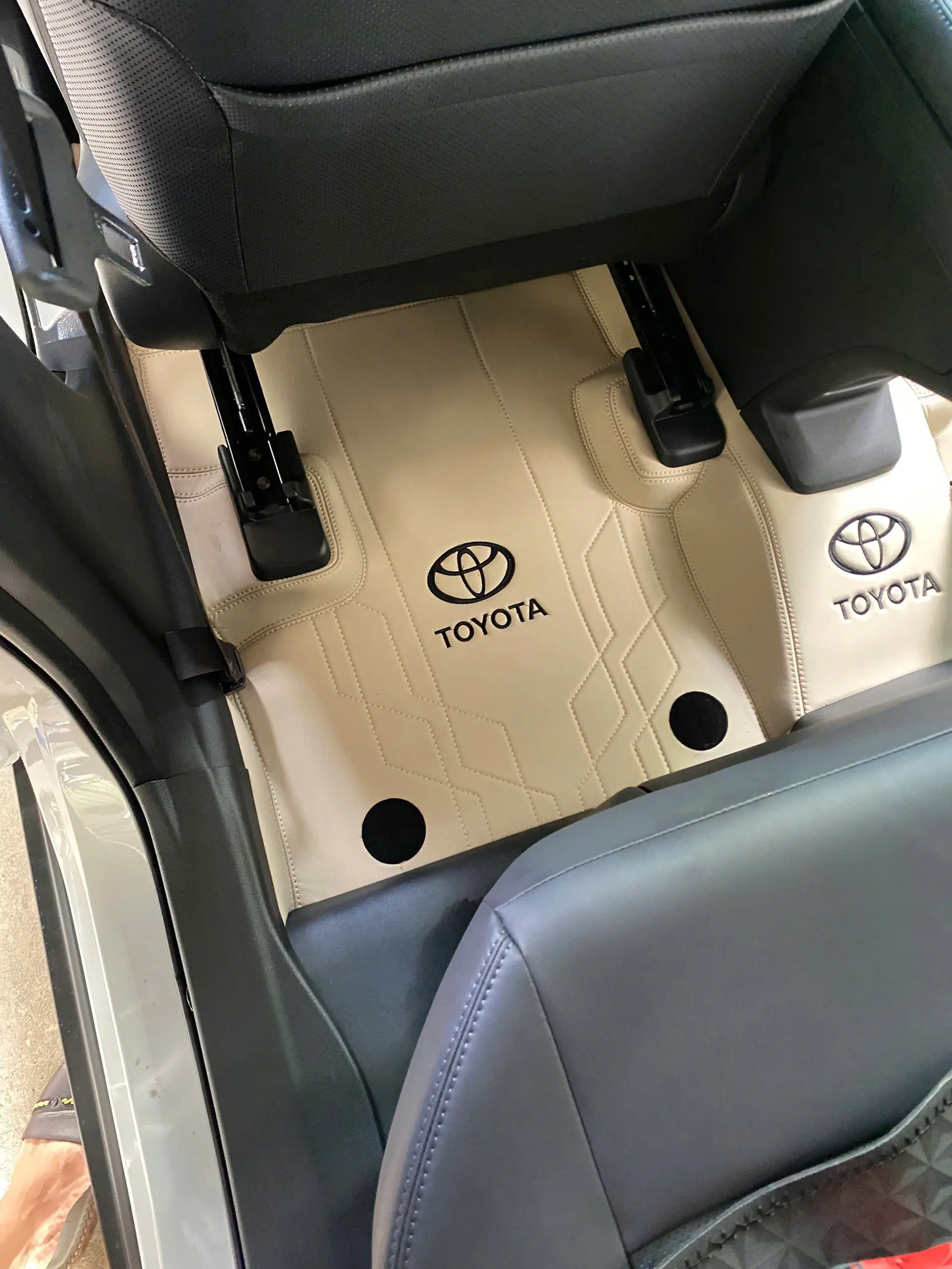  Thảm Lót Sàn 360 Toyota Yaris Cross HEV 2026