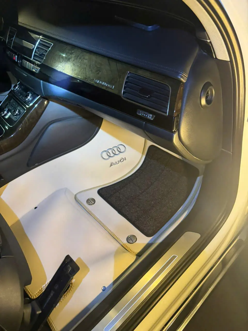 Thảm Lót Sàn 360 Audi A6