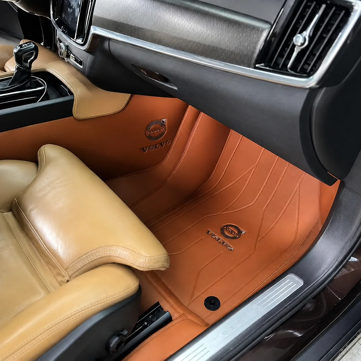  Thảm lót sàn 360 xe Volvo XC90